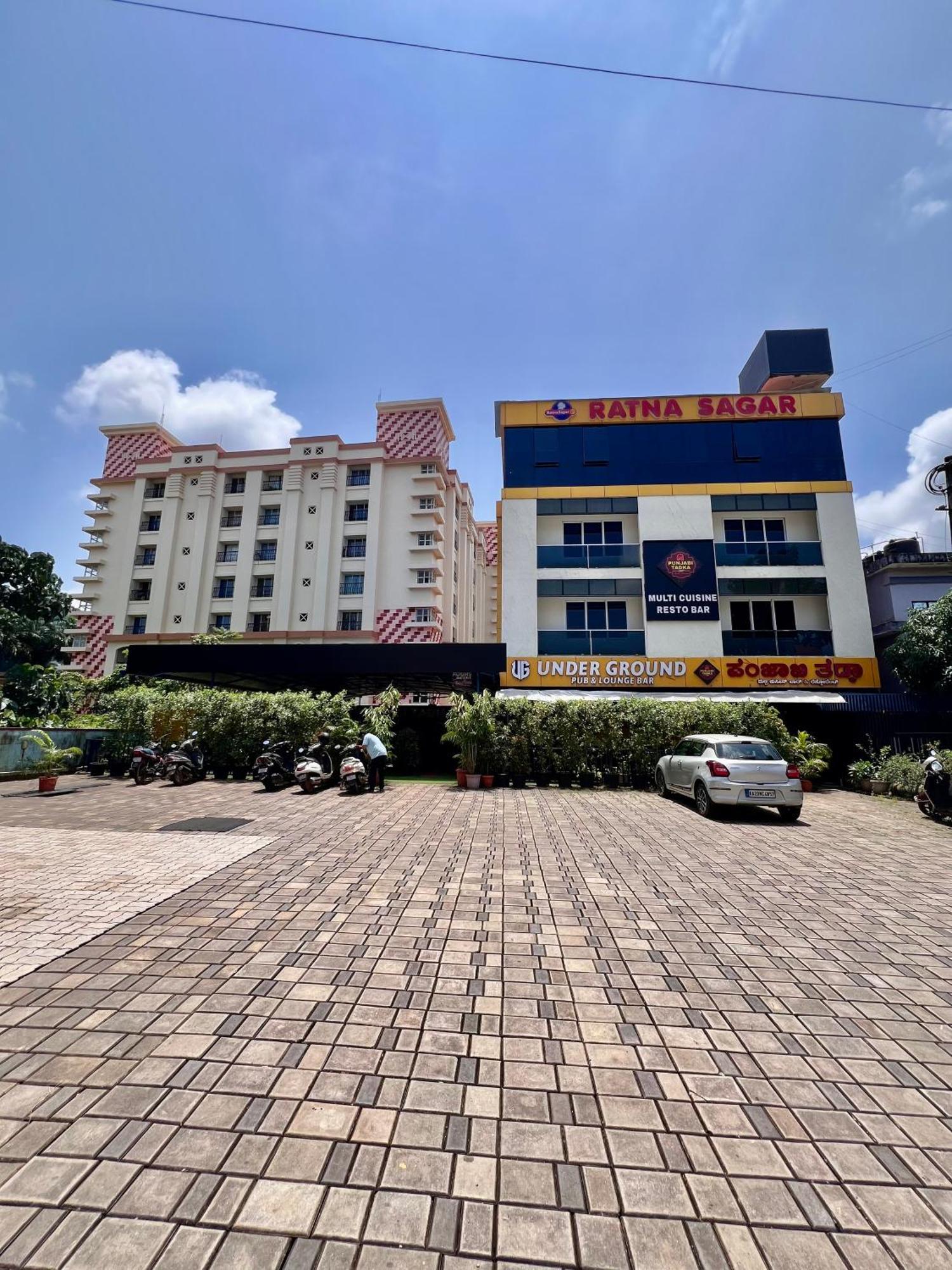 Hotel Ratna Sagar Manipal Exterior foto