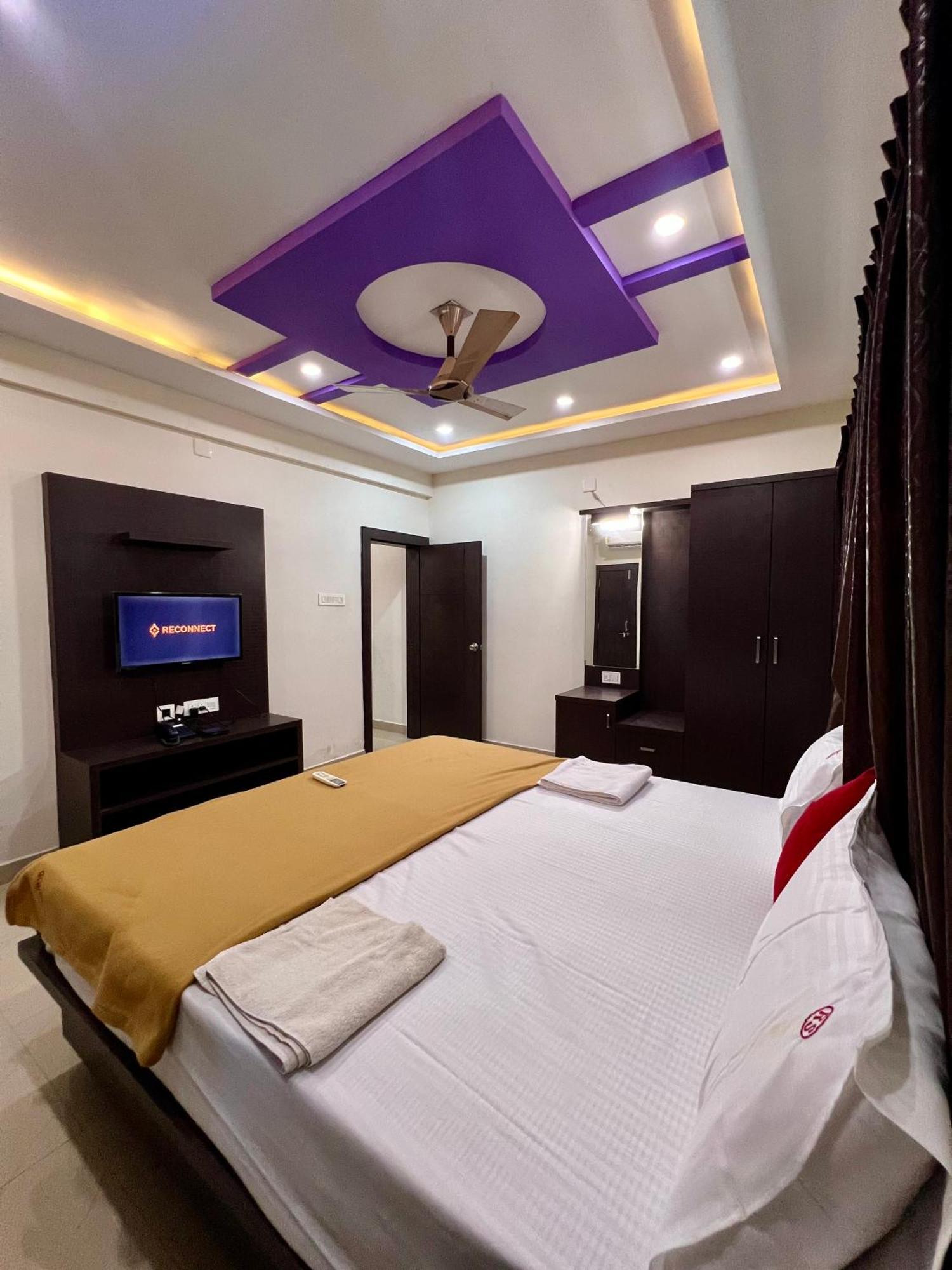 Hotel Ratna Sagar Manipal Exterior foto