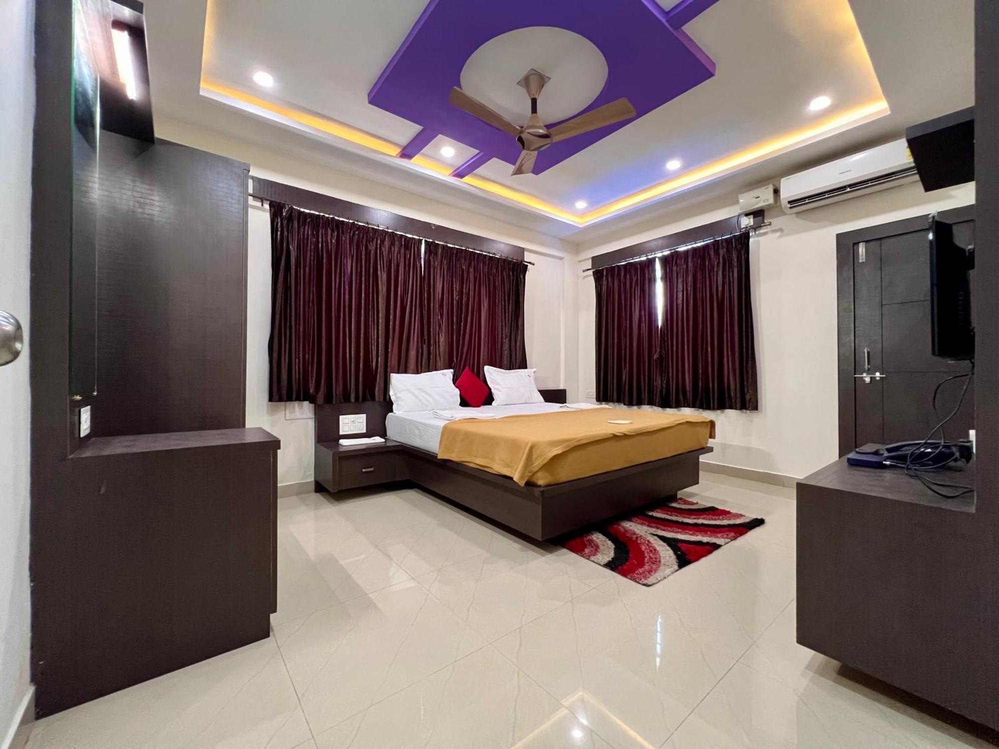 Hotel Ratna Sagar Manipal Exterior foto