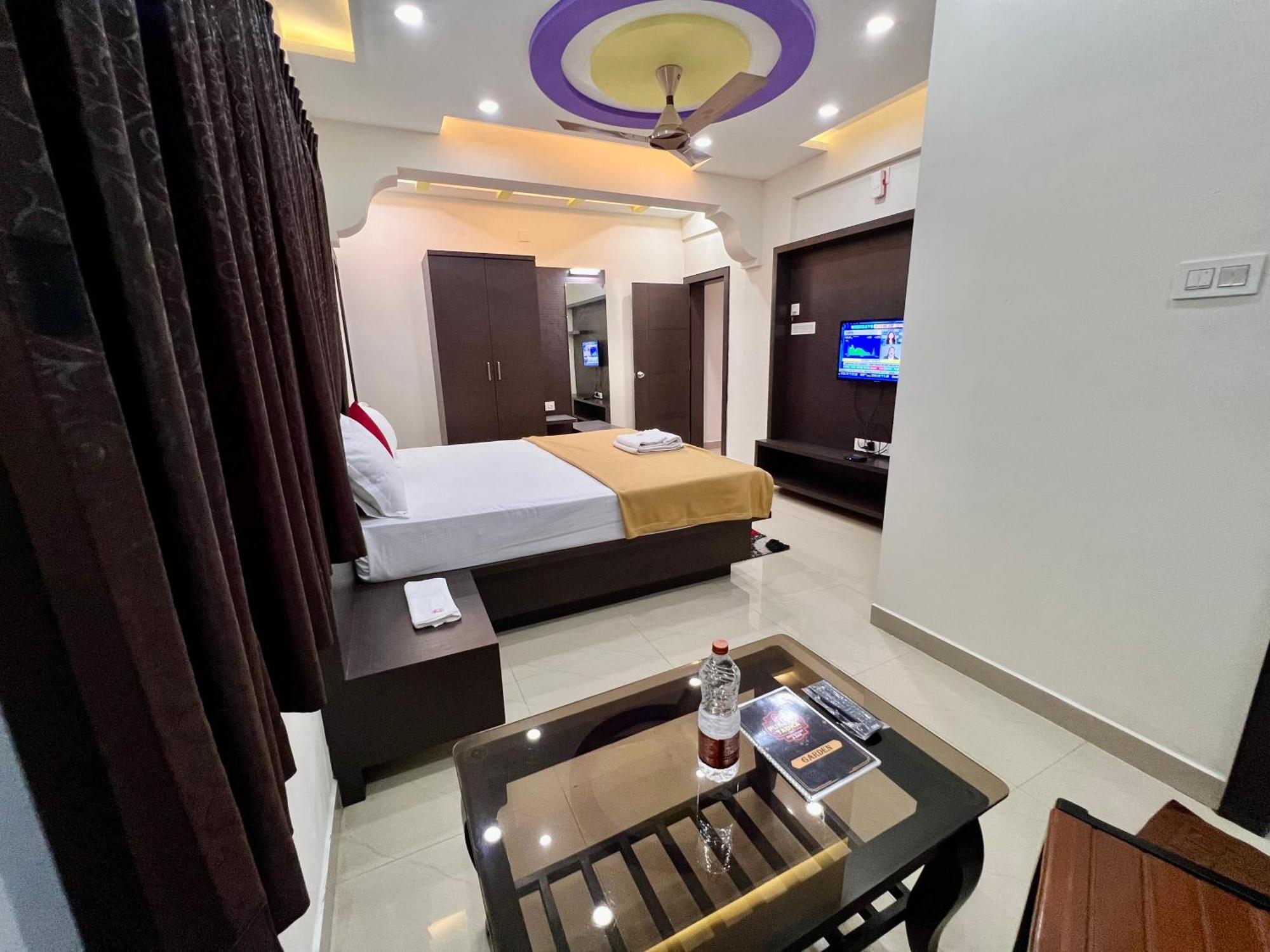 Hotel Ratna Sagar Manipal Exterior foto