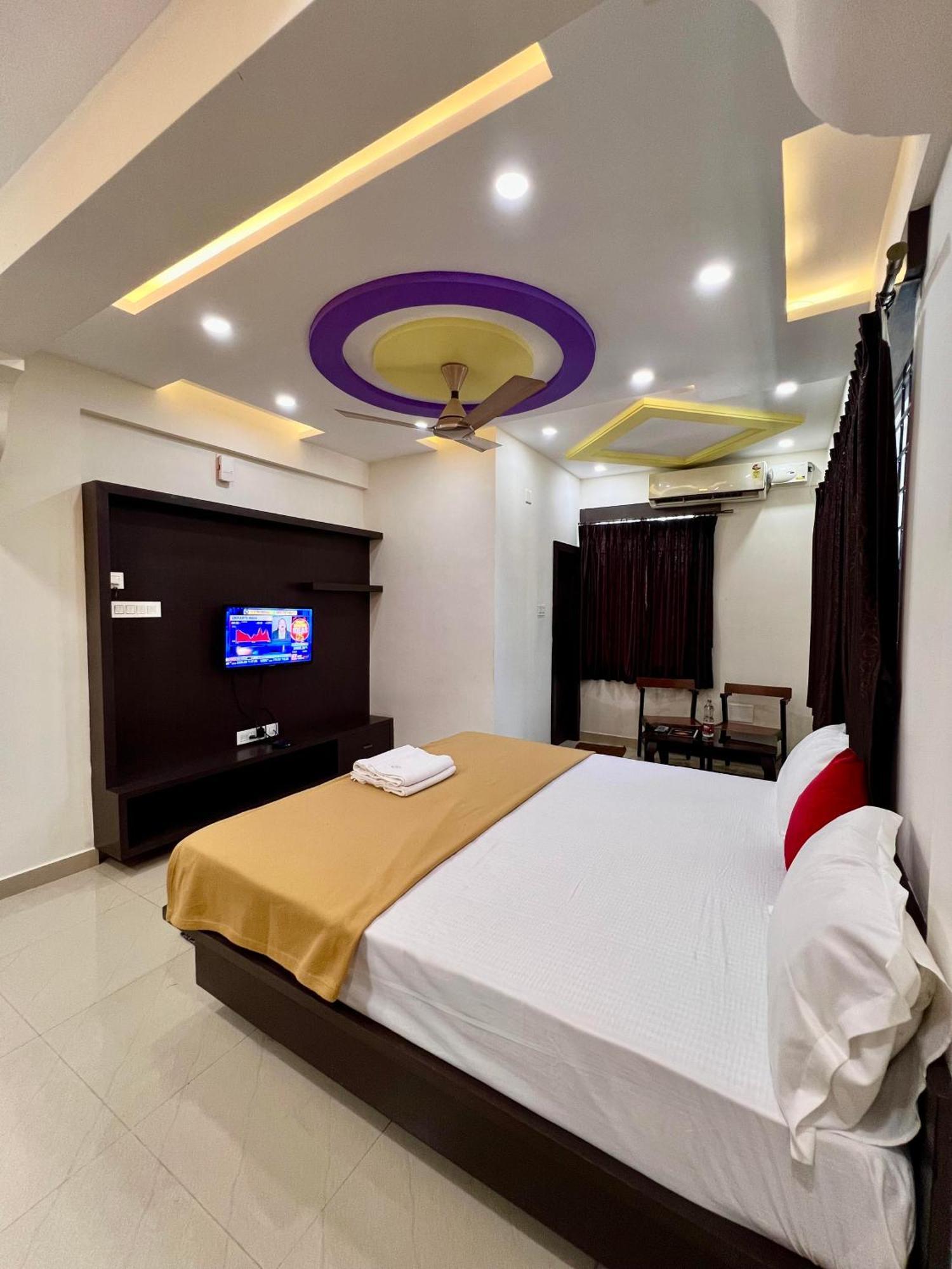 Hotel Ratna Sagar Manipal Exterior foto